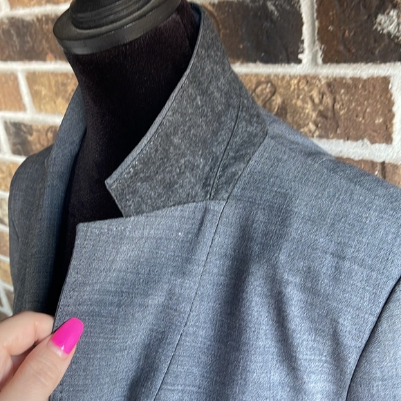 Banana Republic Women's Siena Slim Italian Wool Blazer - Picture 11 of 16